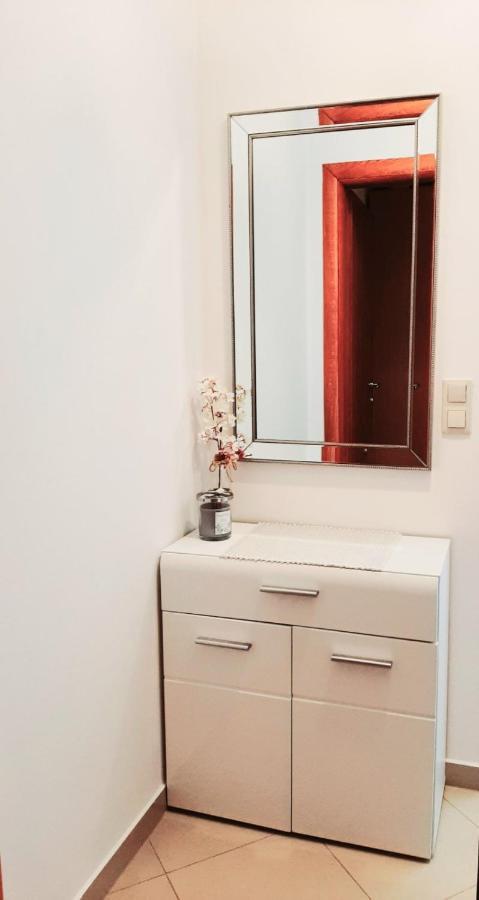 Apartment Rose Malinska Exterior photo